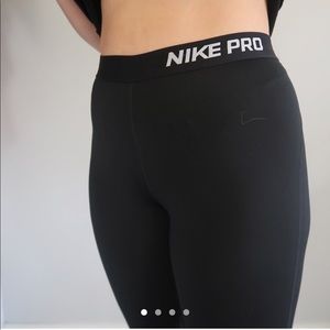 nike pro cropped leggings